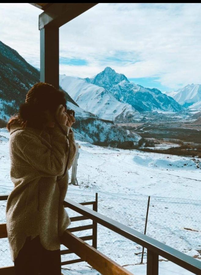 ホテル Kazbegi 5054 エクステリア 写真