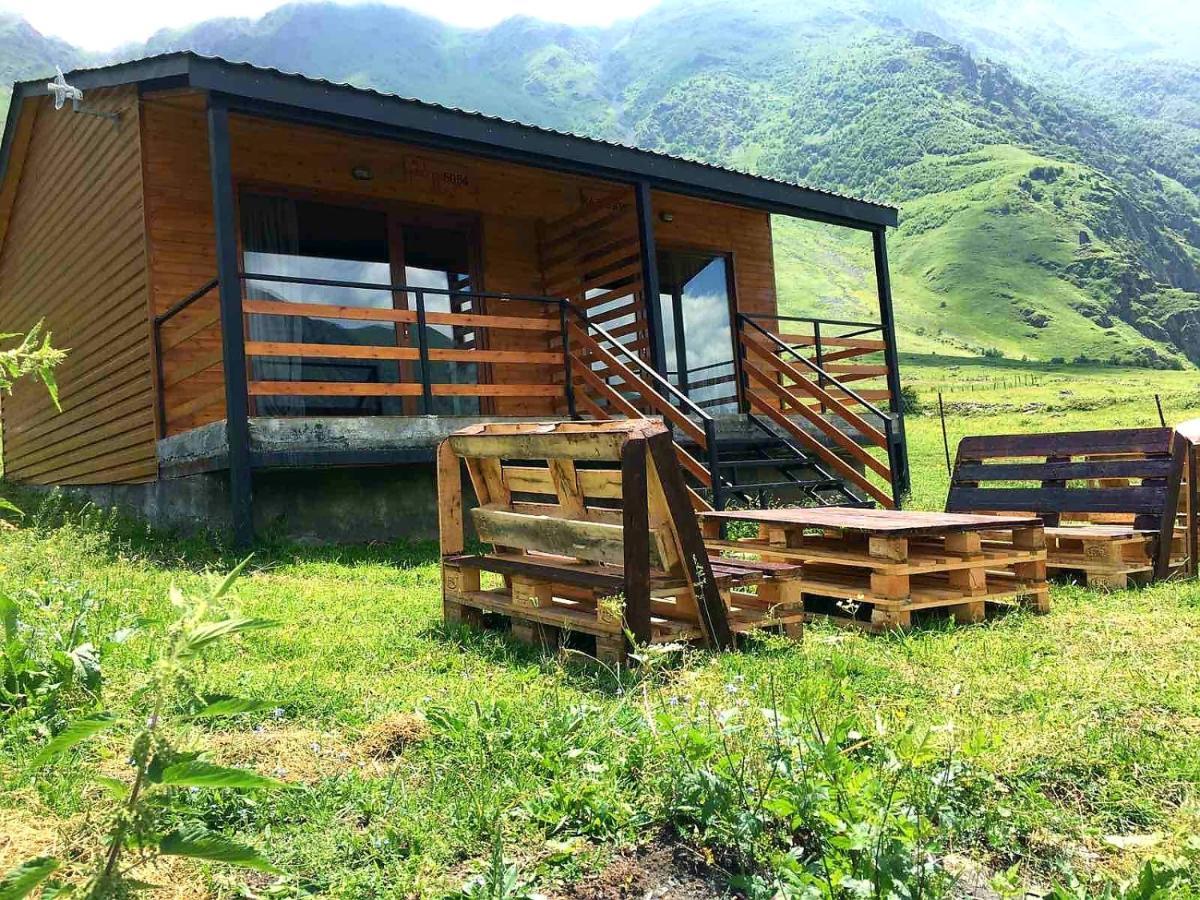 ホテル Kazbegi 5054 エクステリア 写真