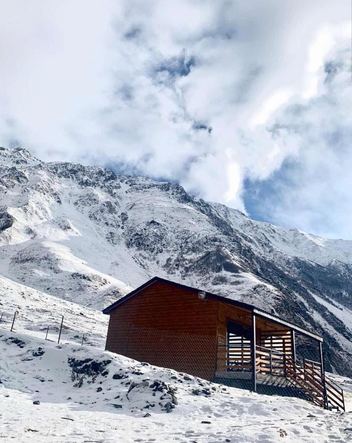 ホテル Kazbegi 5054 エクステリア 写真