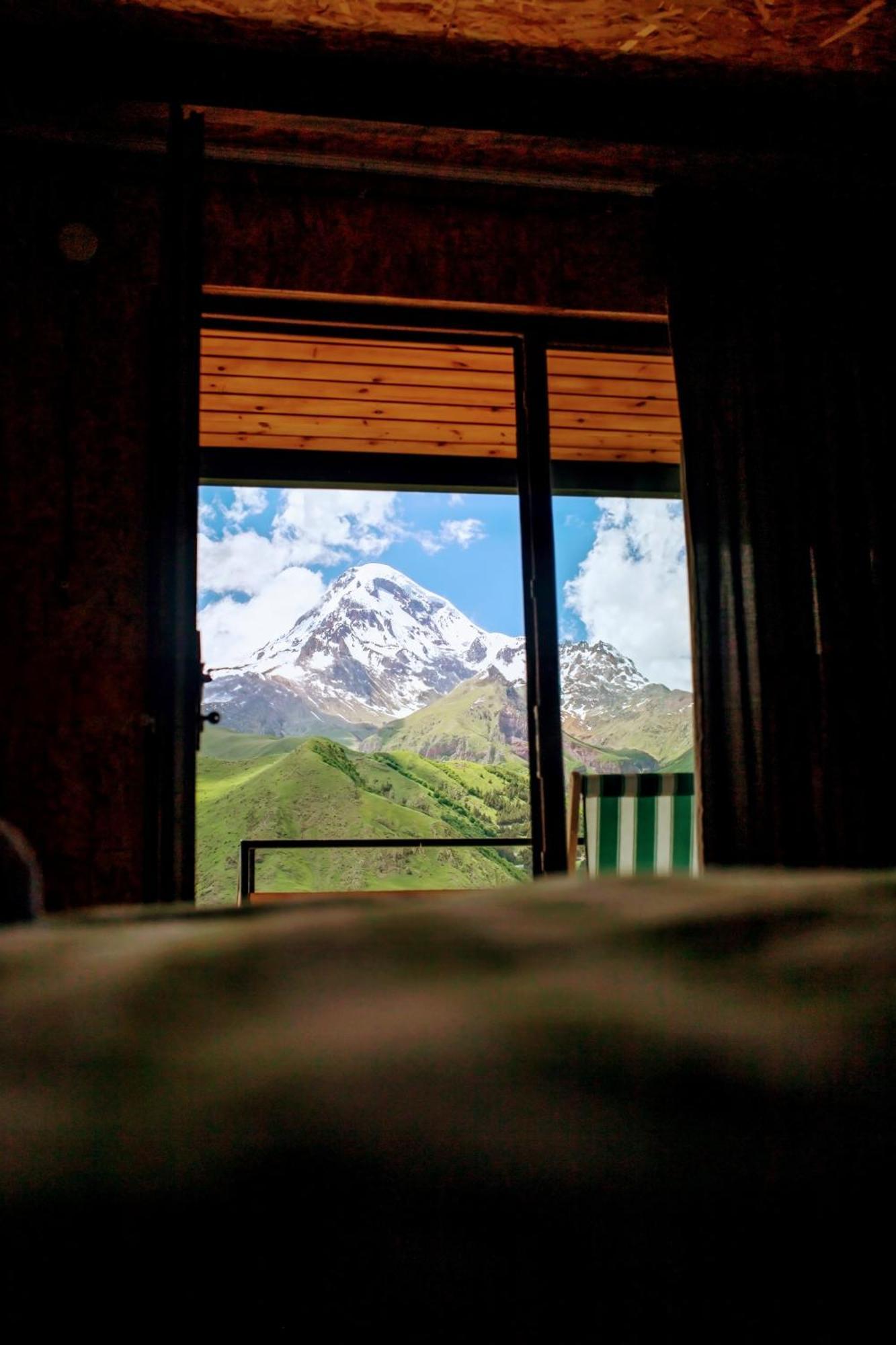 ホテル Kazbegi 5054 エクステリア 写真
