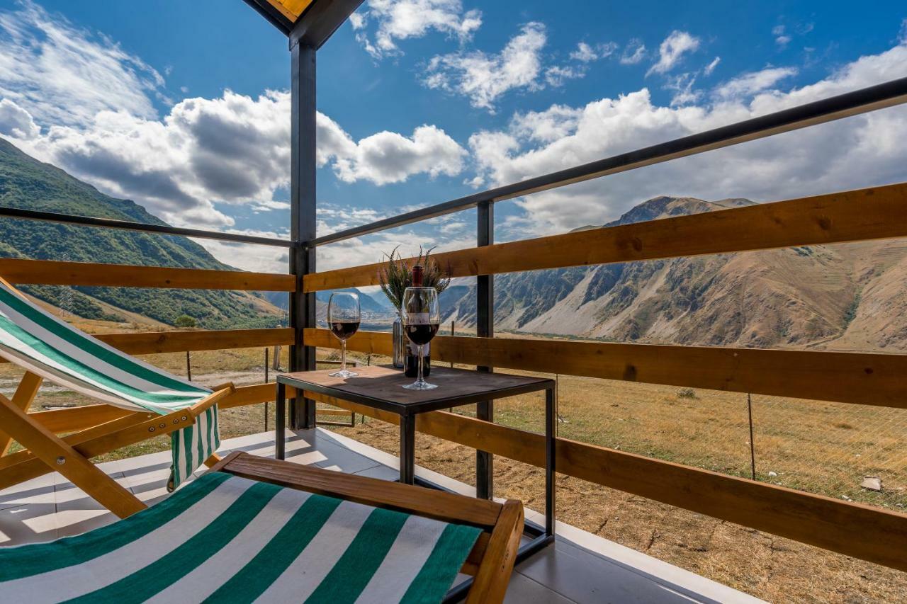 ホテル Kazbegi 5054 エクステリア 写真