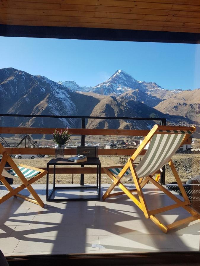 ホテル Kazbegi 5054 エクステリア 写真